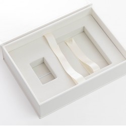 BOX ALBUM A4 WHITE/ BY-05