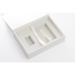 BOX ALBUM A4 WHITE/ BY-05