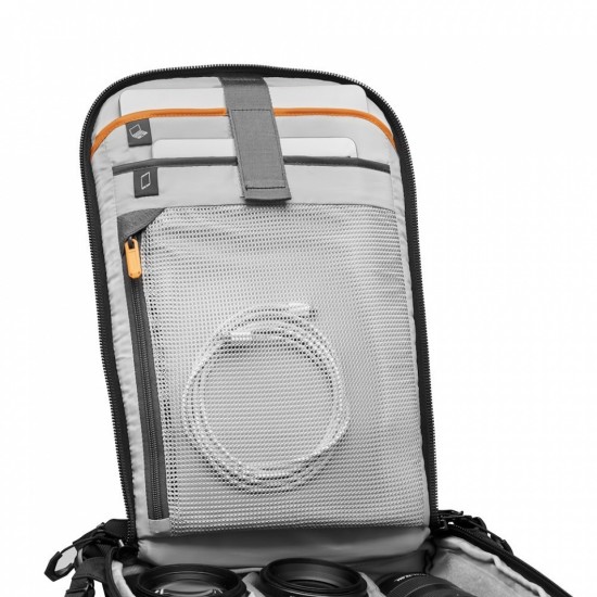 حقيبة ظهر الكاميرا من شركة لوبرو Lowepro Flipside 300 AW III (رمادية) حقيبة ظهر الكاميرا من شركة لوبرو Lowepro Flipside 300 AW III (رمادية)