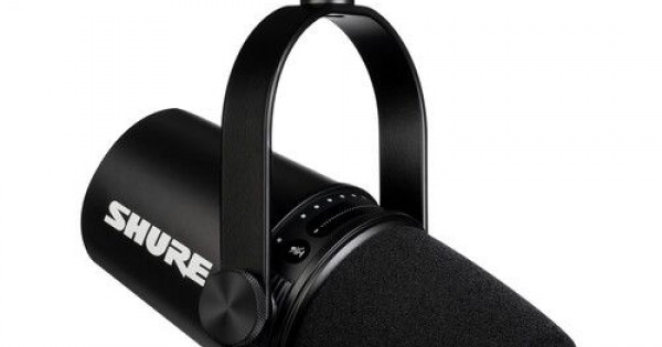 SHURE MV7-K PODCAST MICROPHONE (BLACK)