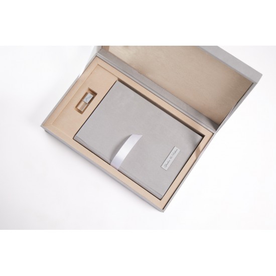A4 COVER +USB Flushbox with Handle/ PC0010D