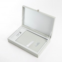 A4 COVER +USB Flushbox with Handle/ PC0015D