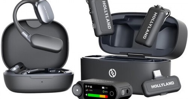 Hollyland LARK MAX 2 Ultimate 2-Person Wireless Microphone Combo